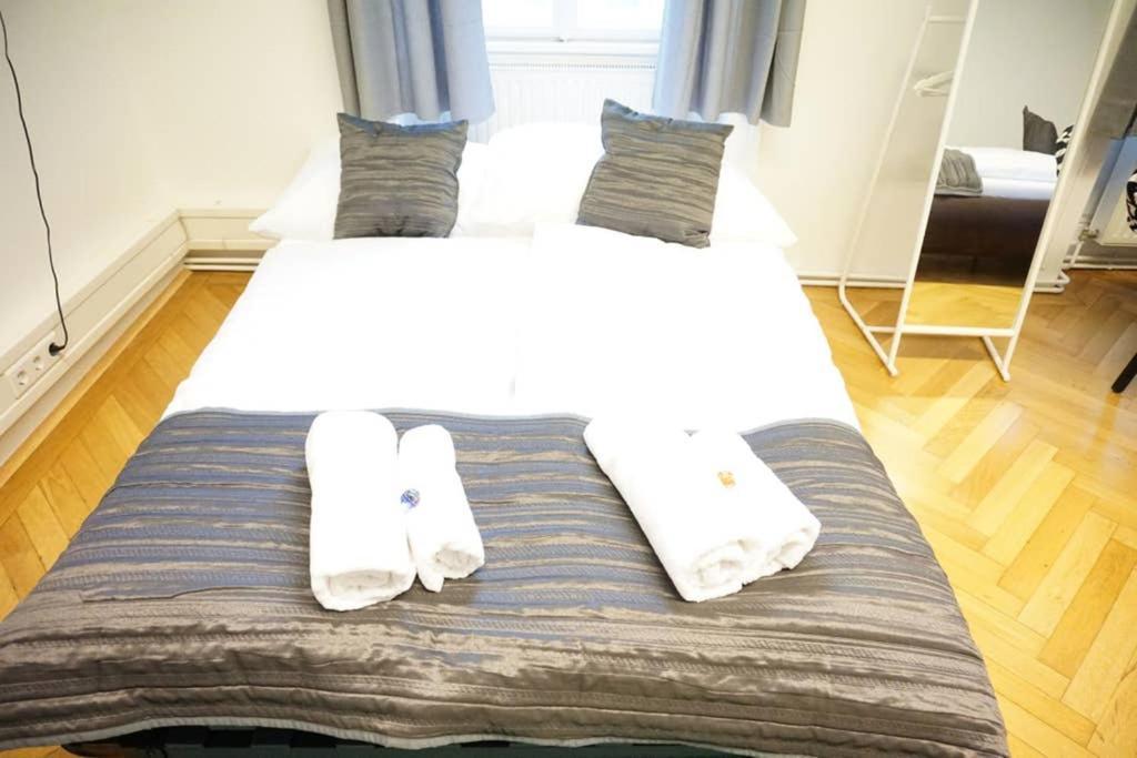 וינה Urban City Apartment - Contactless Check-In מראה חיצוני תמונה
